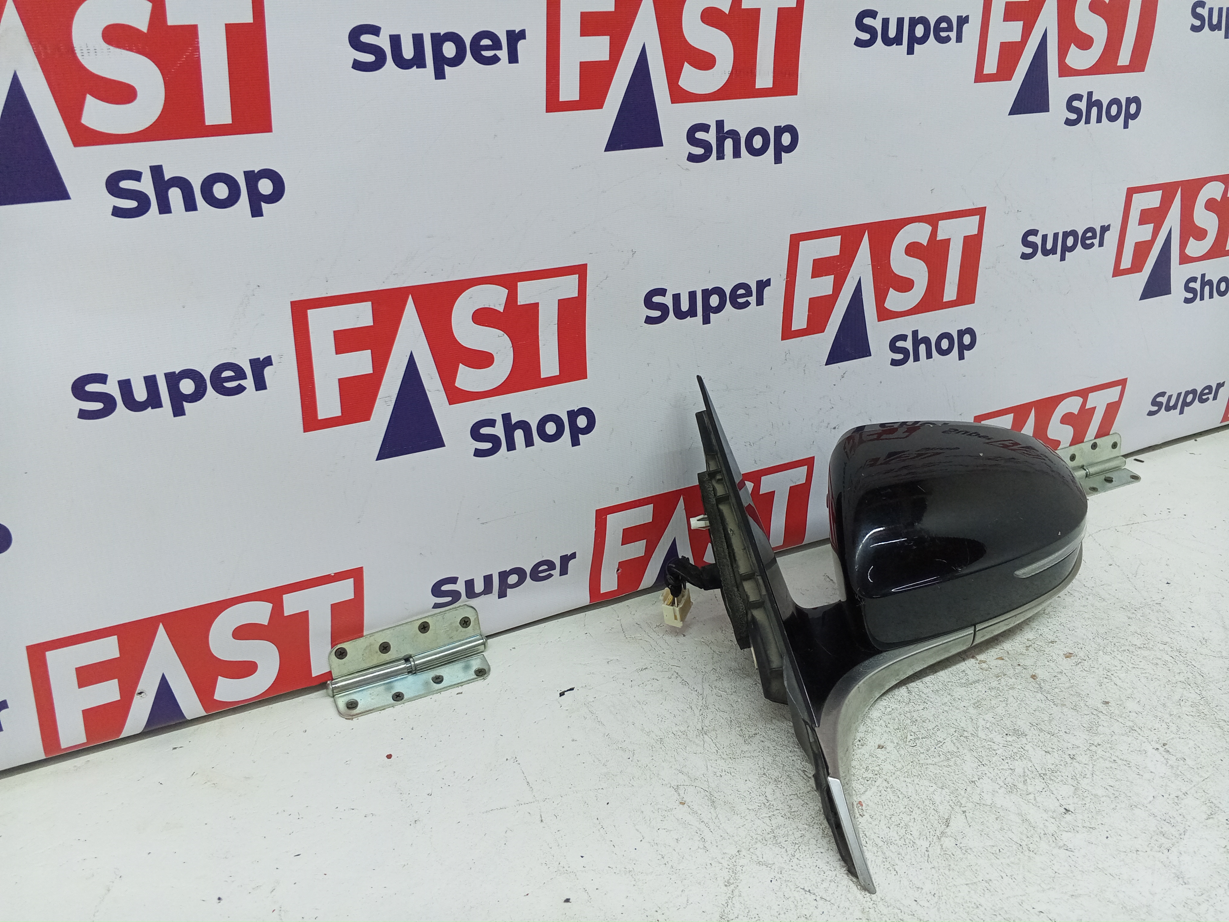 Kia K900 зеркало левое 9+1 пин