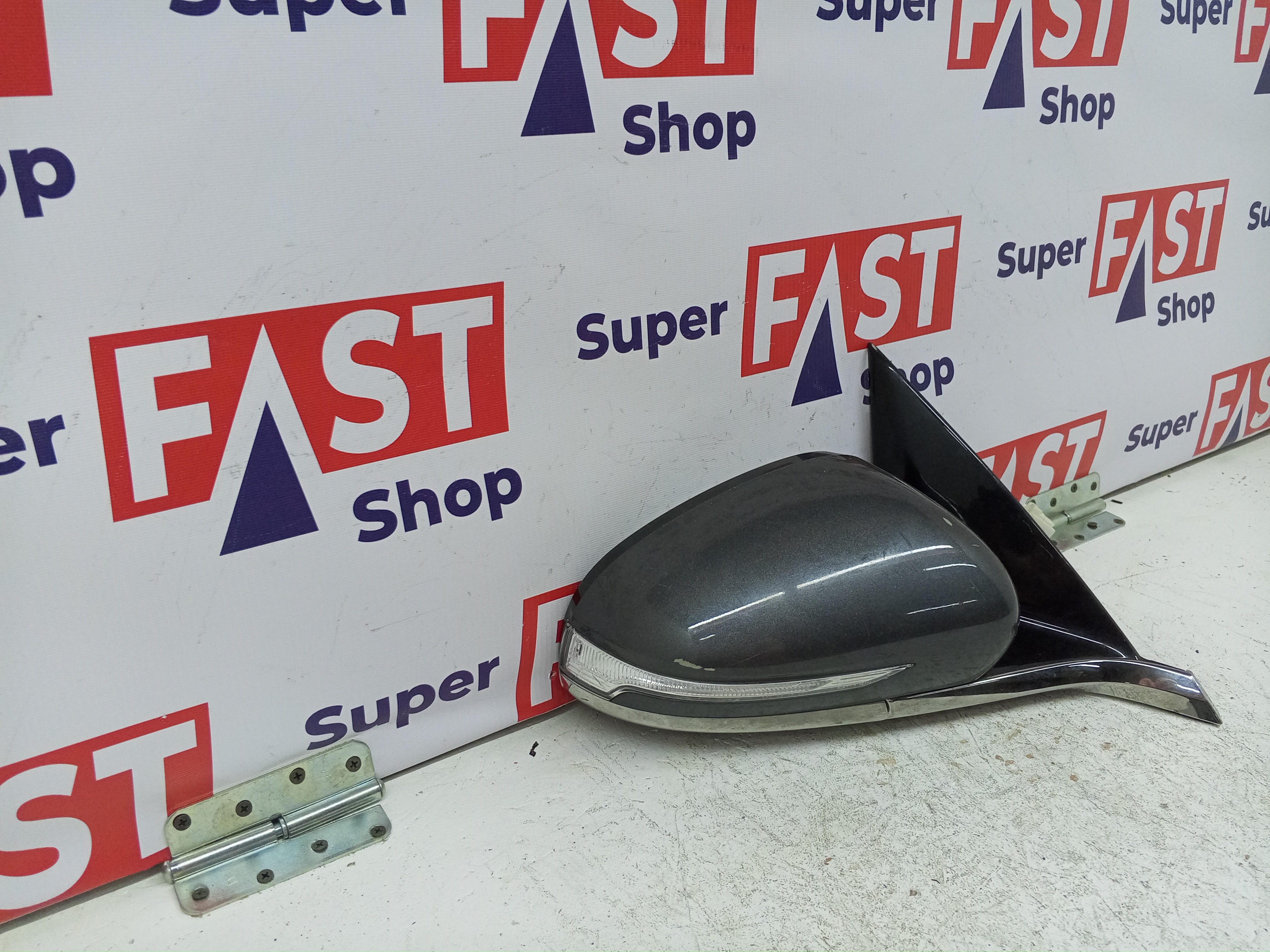 зеркало правое Genesis G70 на 14+1 пин