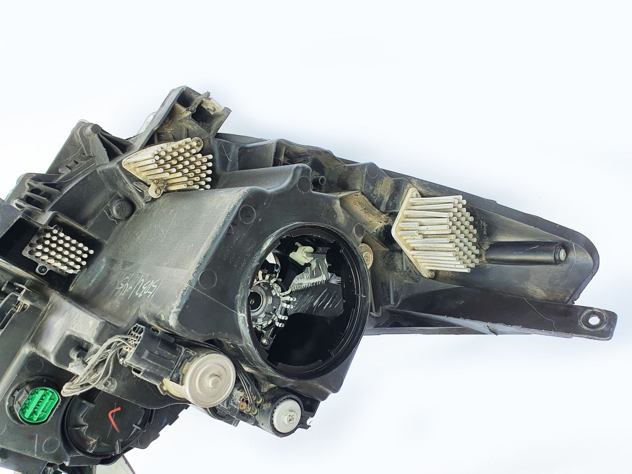 Haval H9 2014-2017 год левая б.у. фара