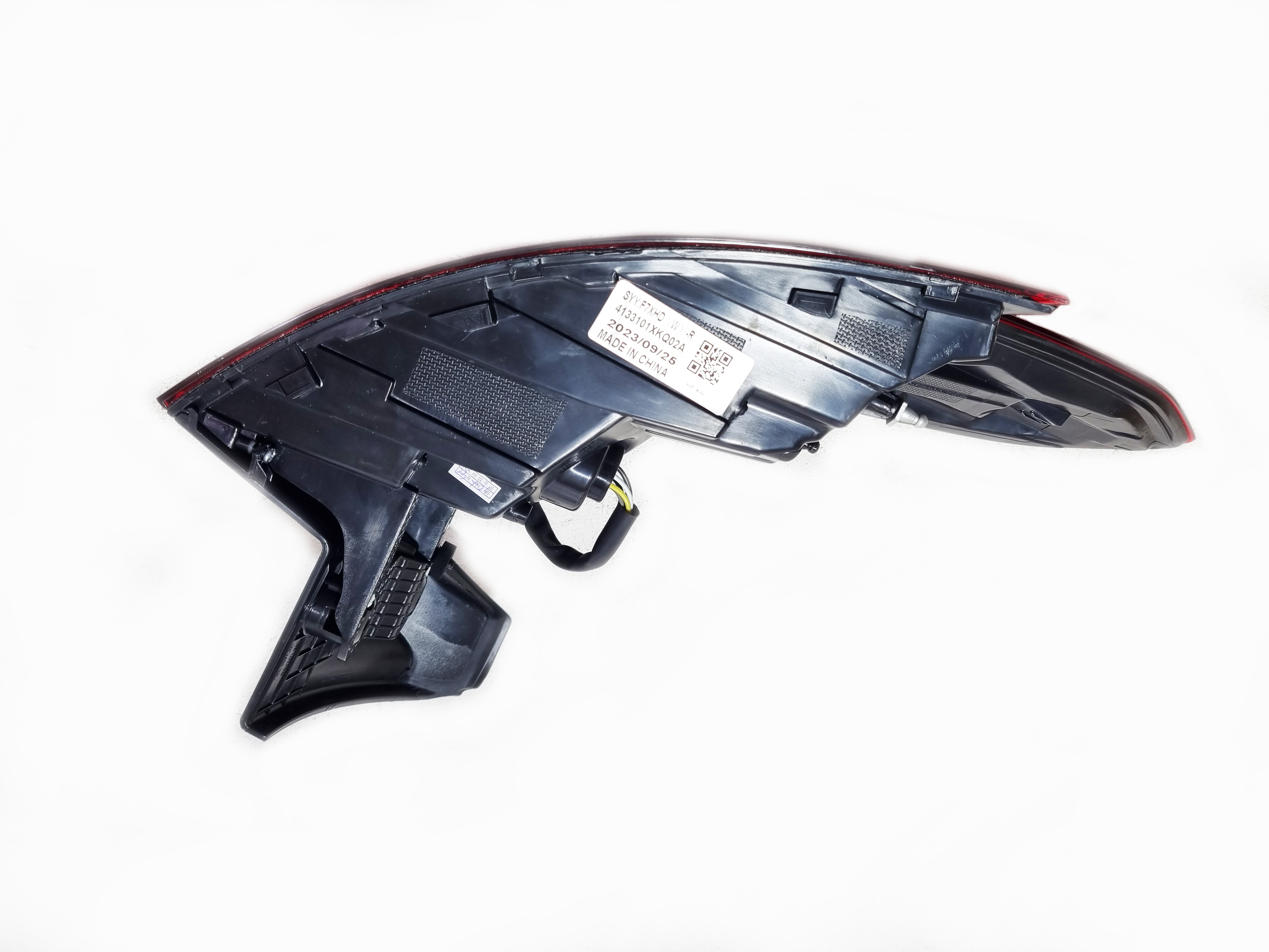 Haval F7X 2019-2022 правый внешний фонарь