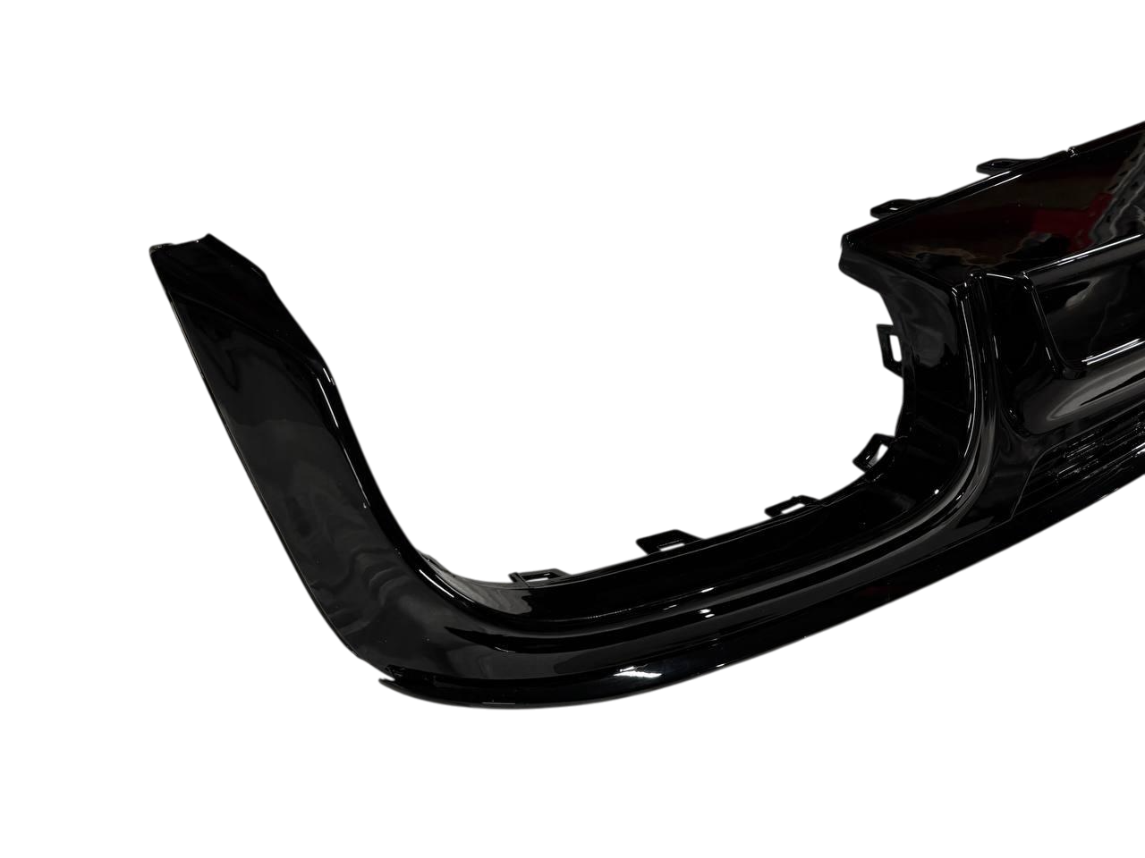 Audi A6 C8 диффузор S6 в S-line бампер без насадок