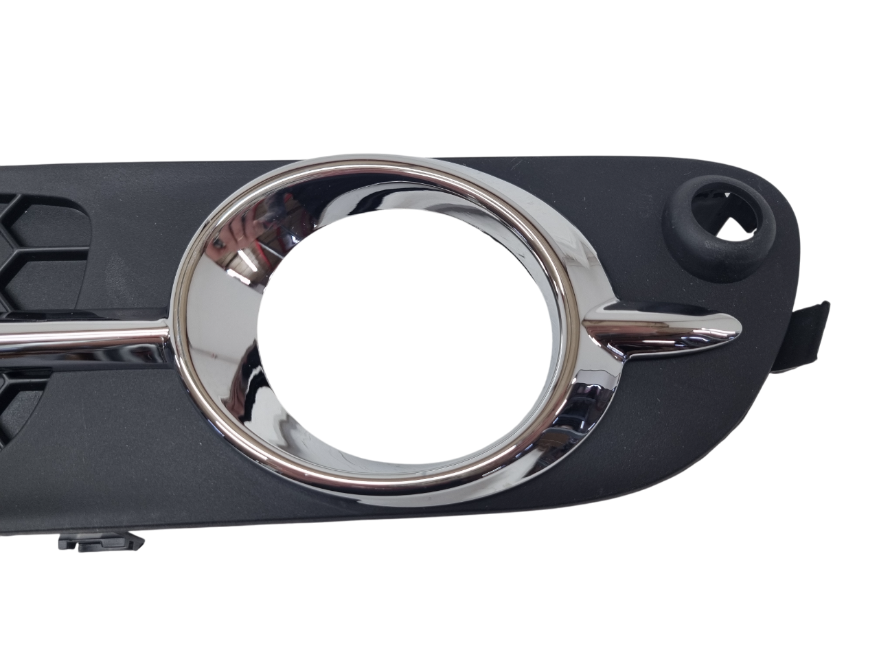 Volvo S80 2006-2013 левая решетка хром под парктроник