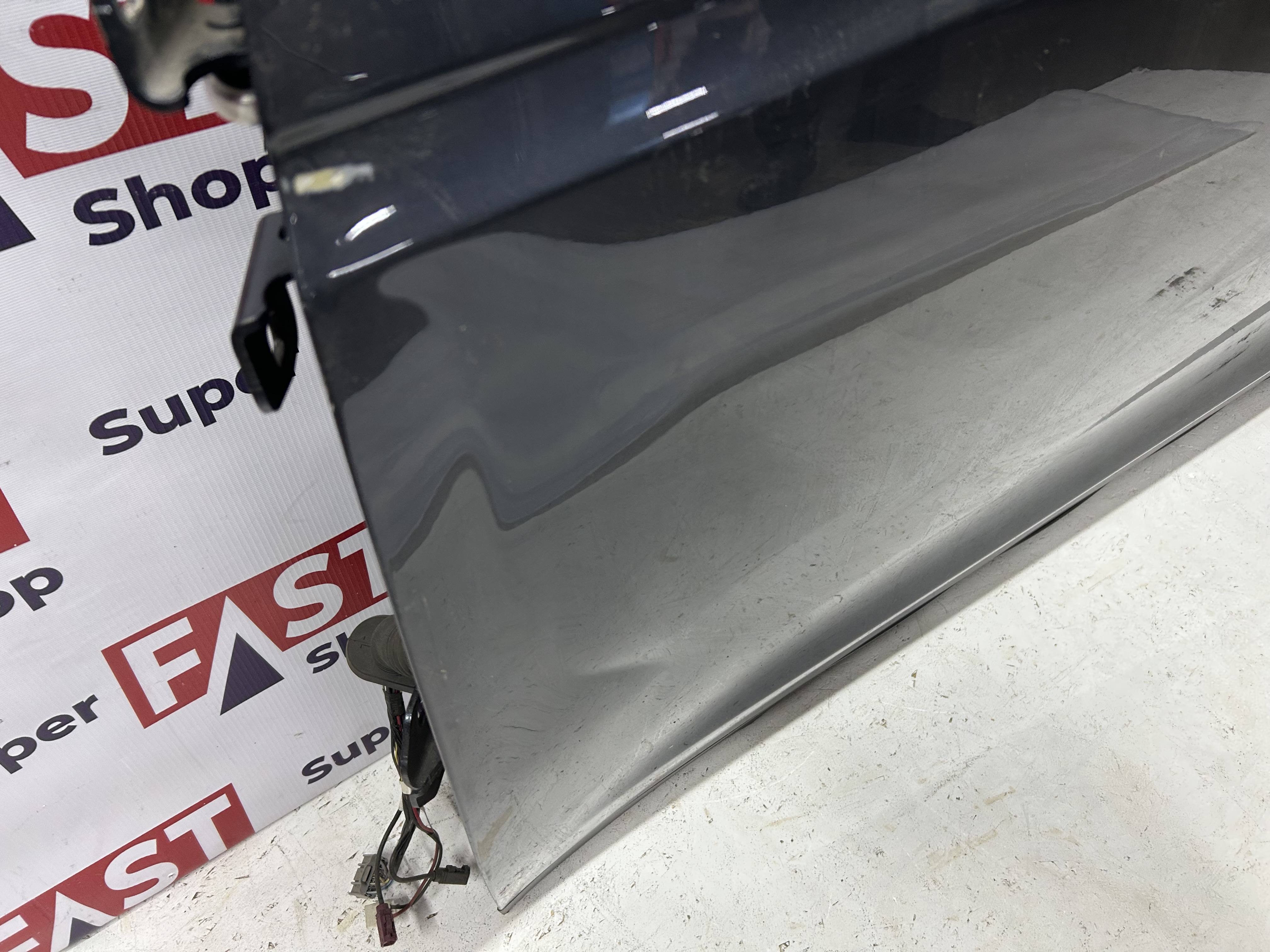 Дверь передняя левая Tesla Model X 2015—2021