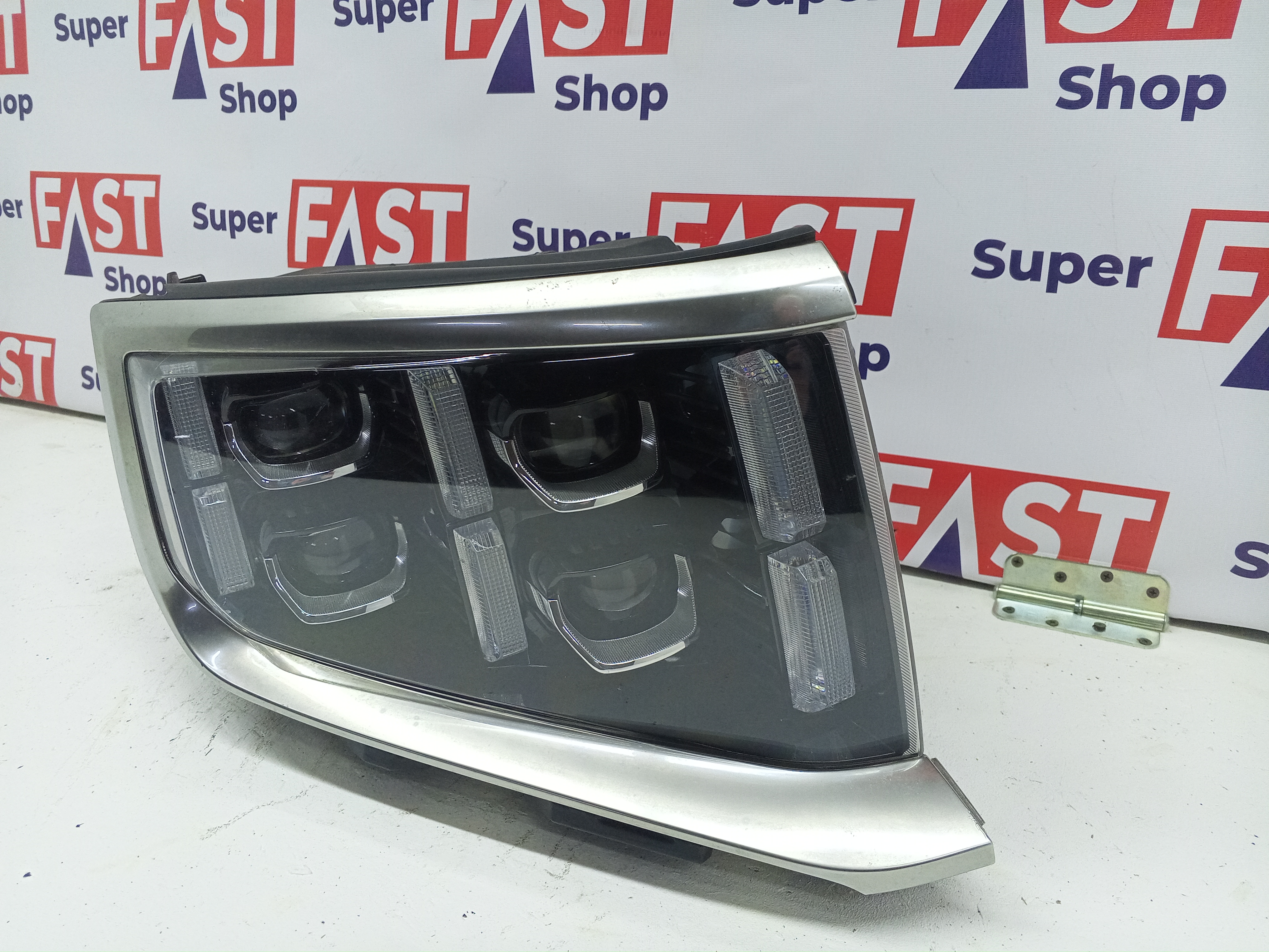 Kia Mohave 2019-2024 LED фара правая