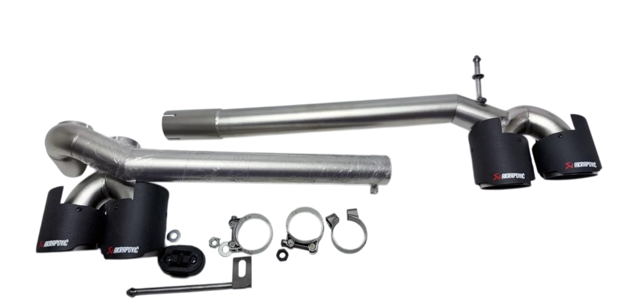 BMW F10 развоение выхлопа насадки Акрапович стиль