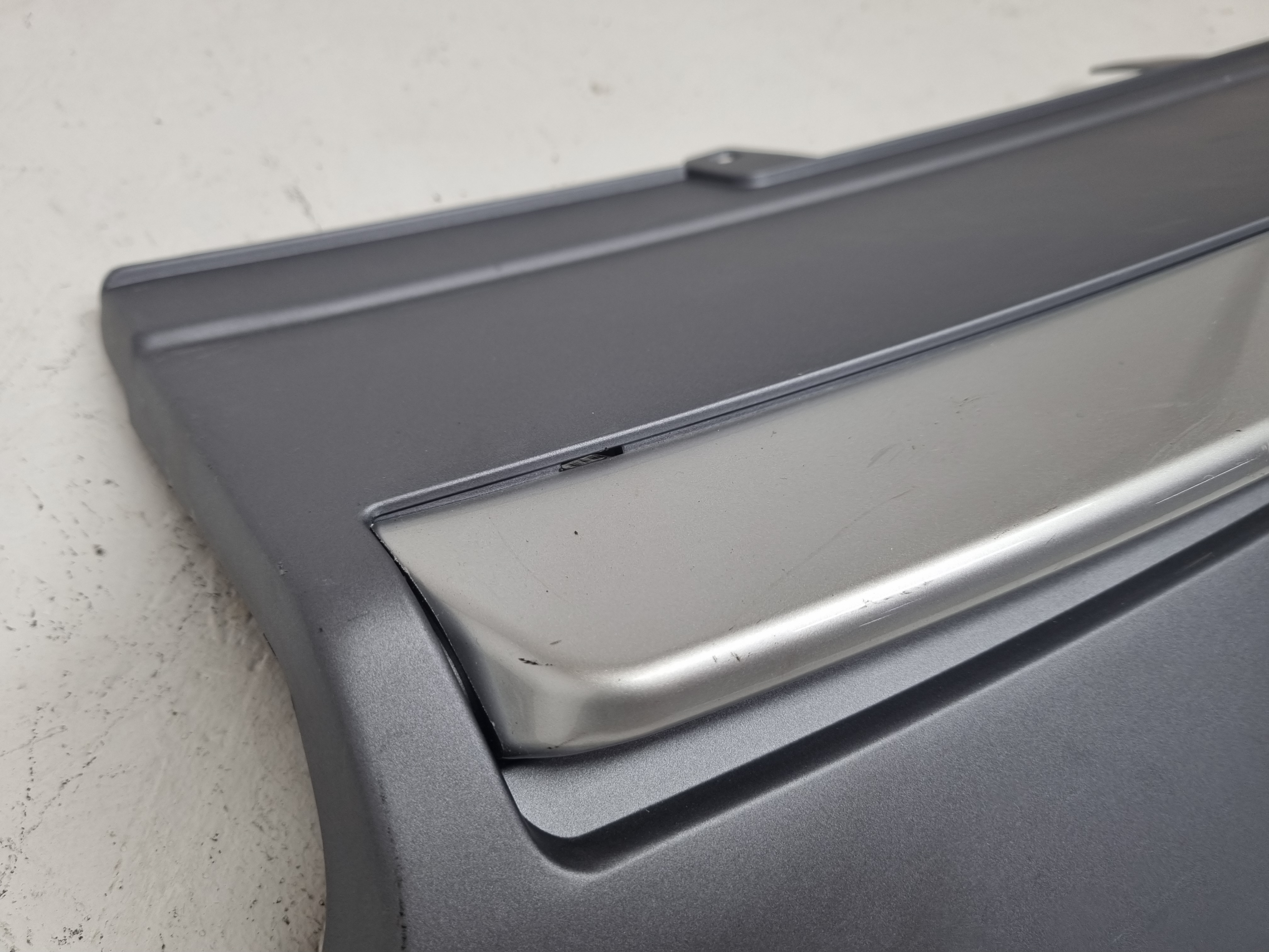 Дефект 21 Audi A5 8T дорестайлинг диффузор S5 в обычный бампер лифтбек