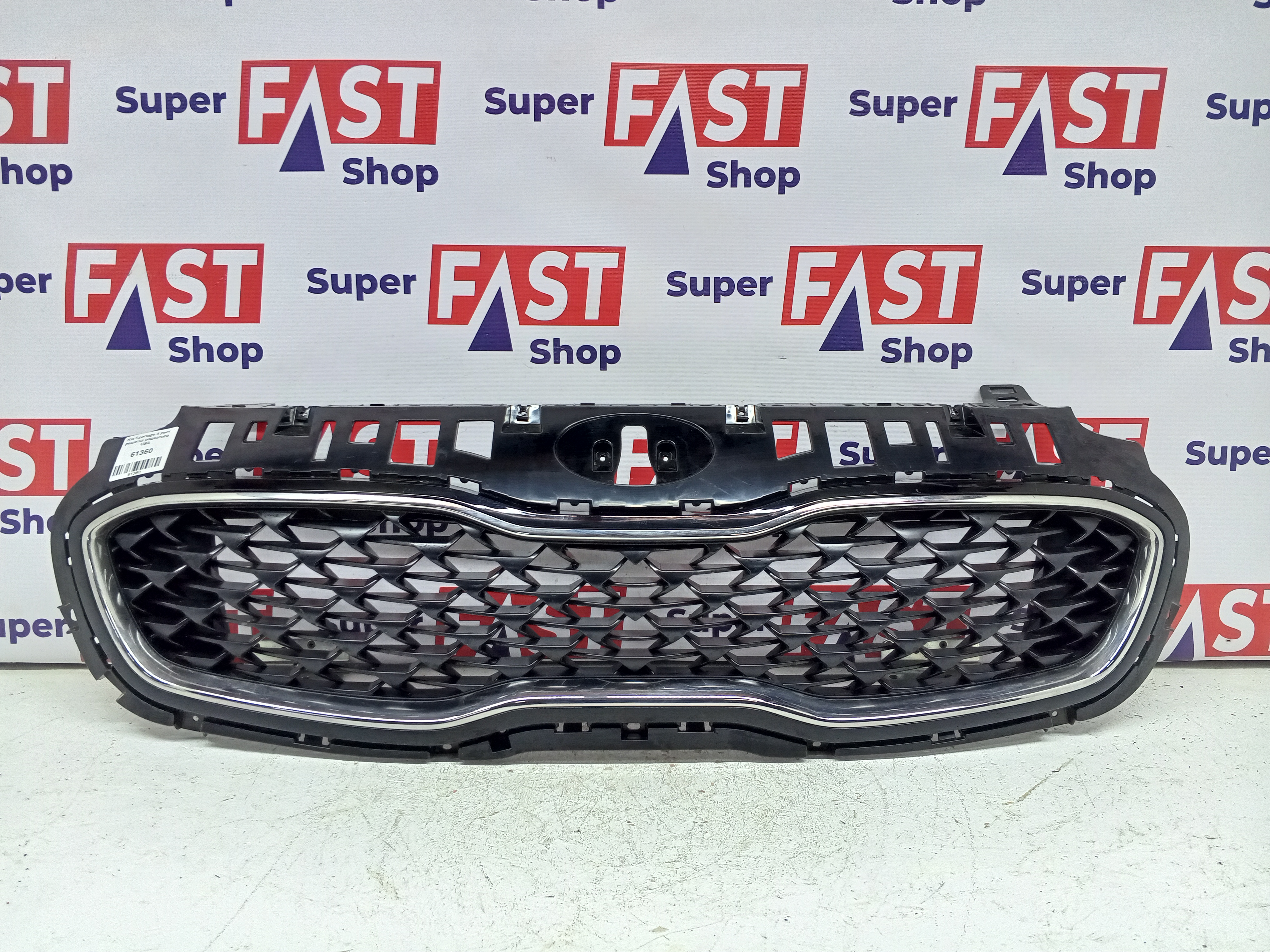 Kia Sportage 4 рест решетка радиатора USA