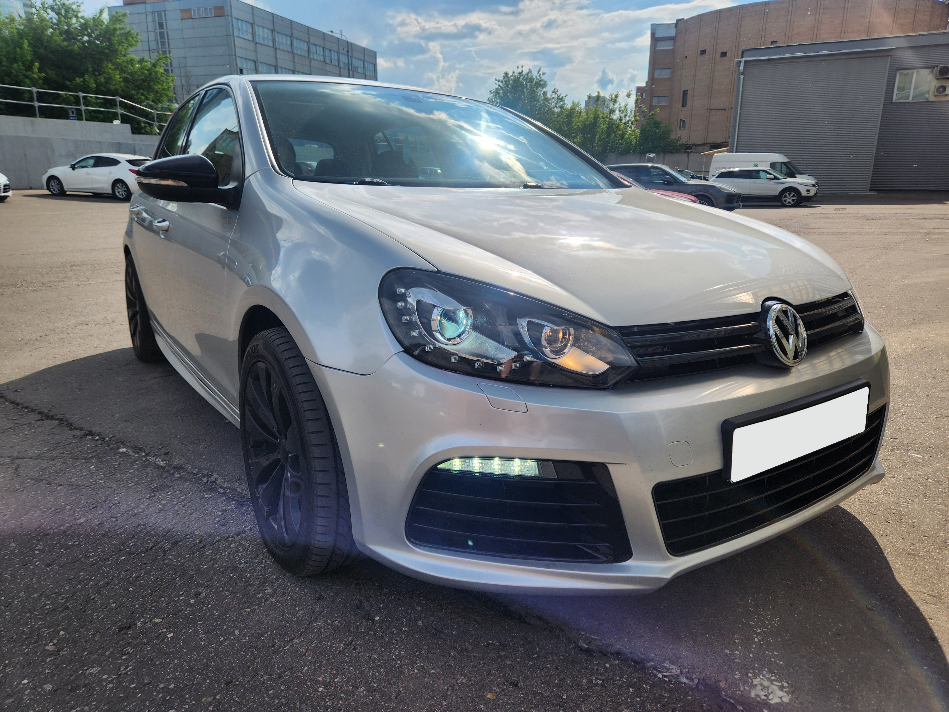Volkswagen Golf 6 2008-2012 комплект дхо LED птф