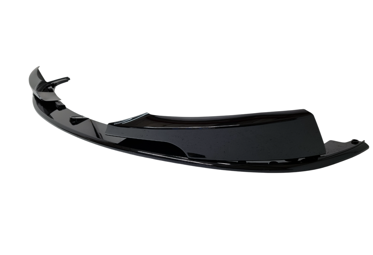 BMW E90 сплиттер черный глянец
