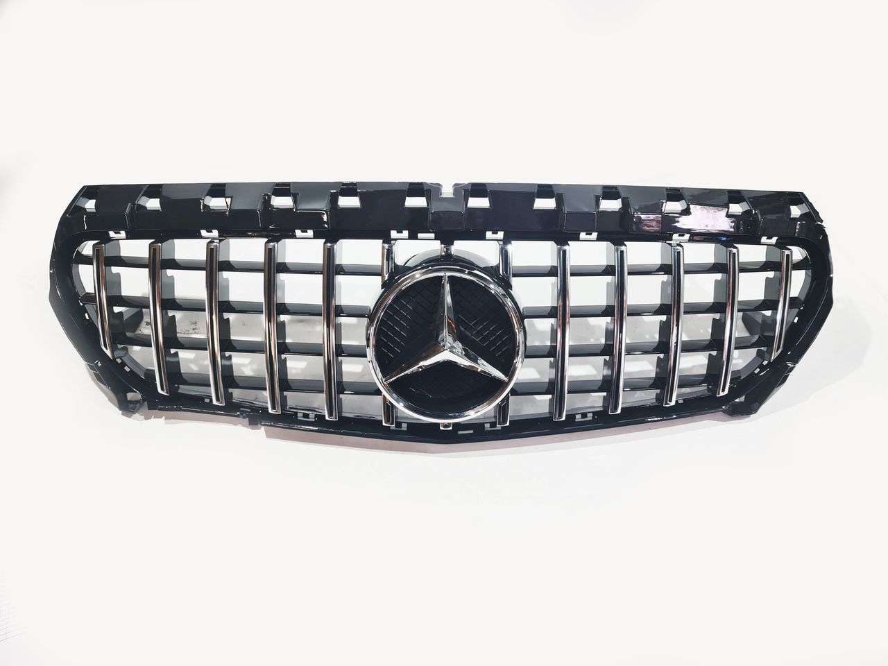 Mercedes CLA C117 дорестайлинг решетка GT хром