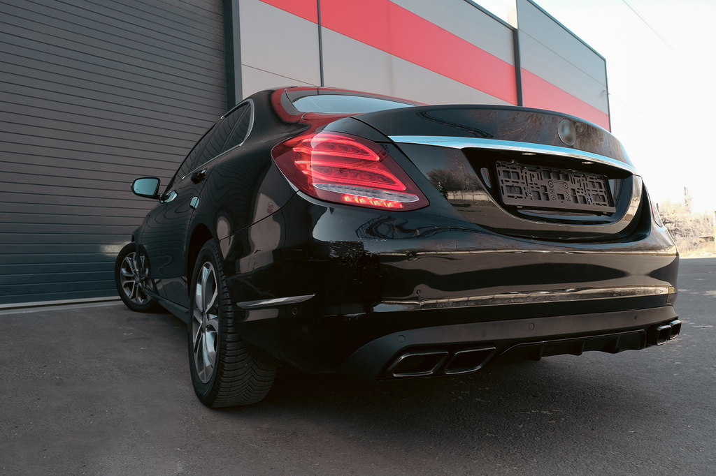 Mercedes W205 диффузор AMG C63 в обычный бампер