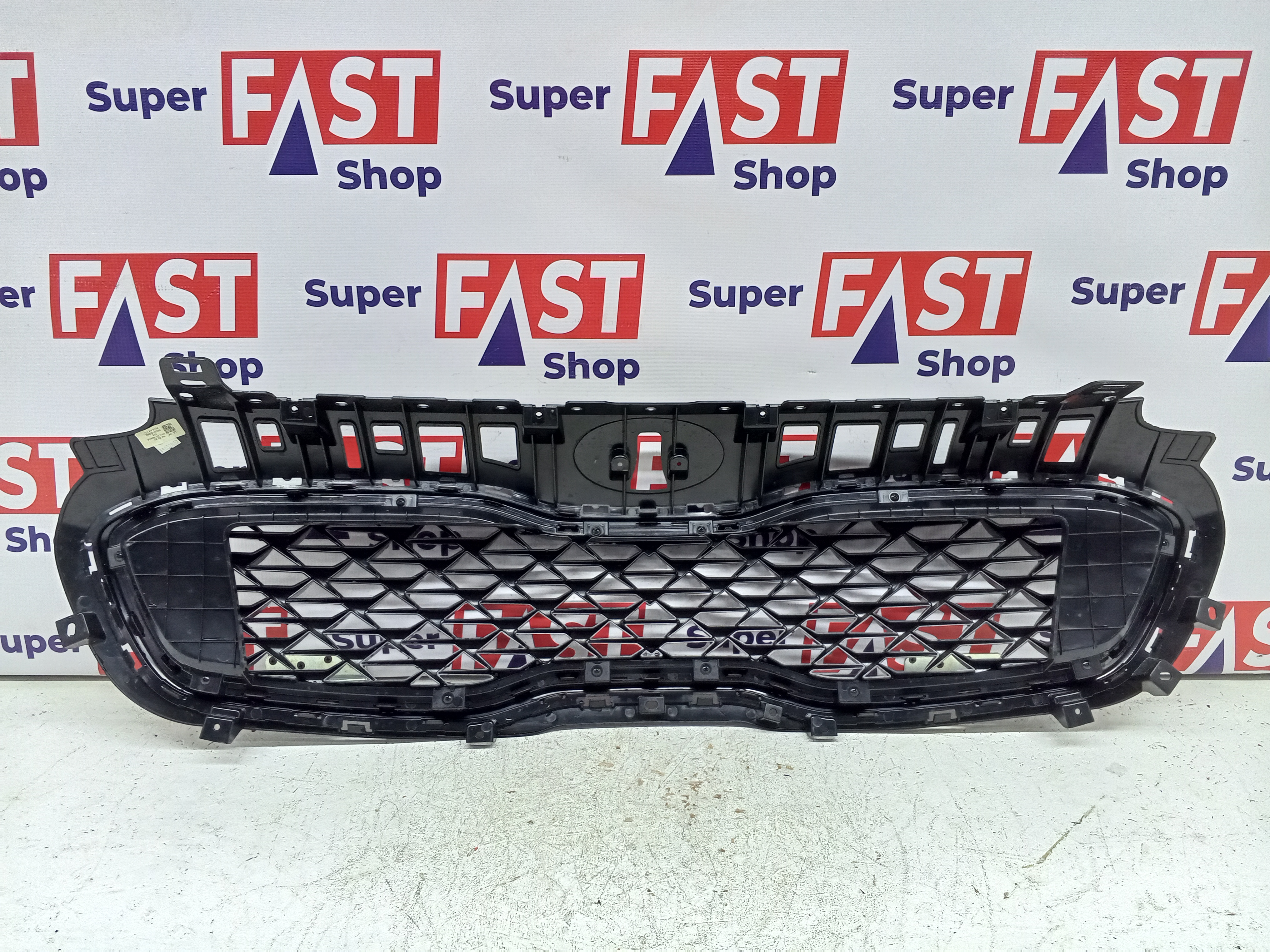 Kia Sportage 4 рест решетка радиатора USA