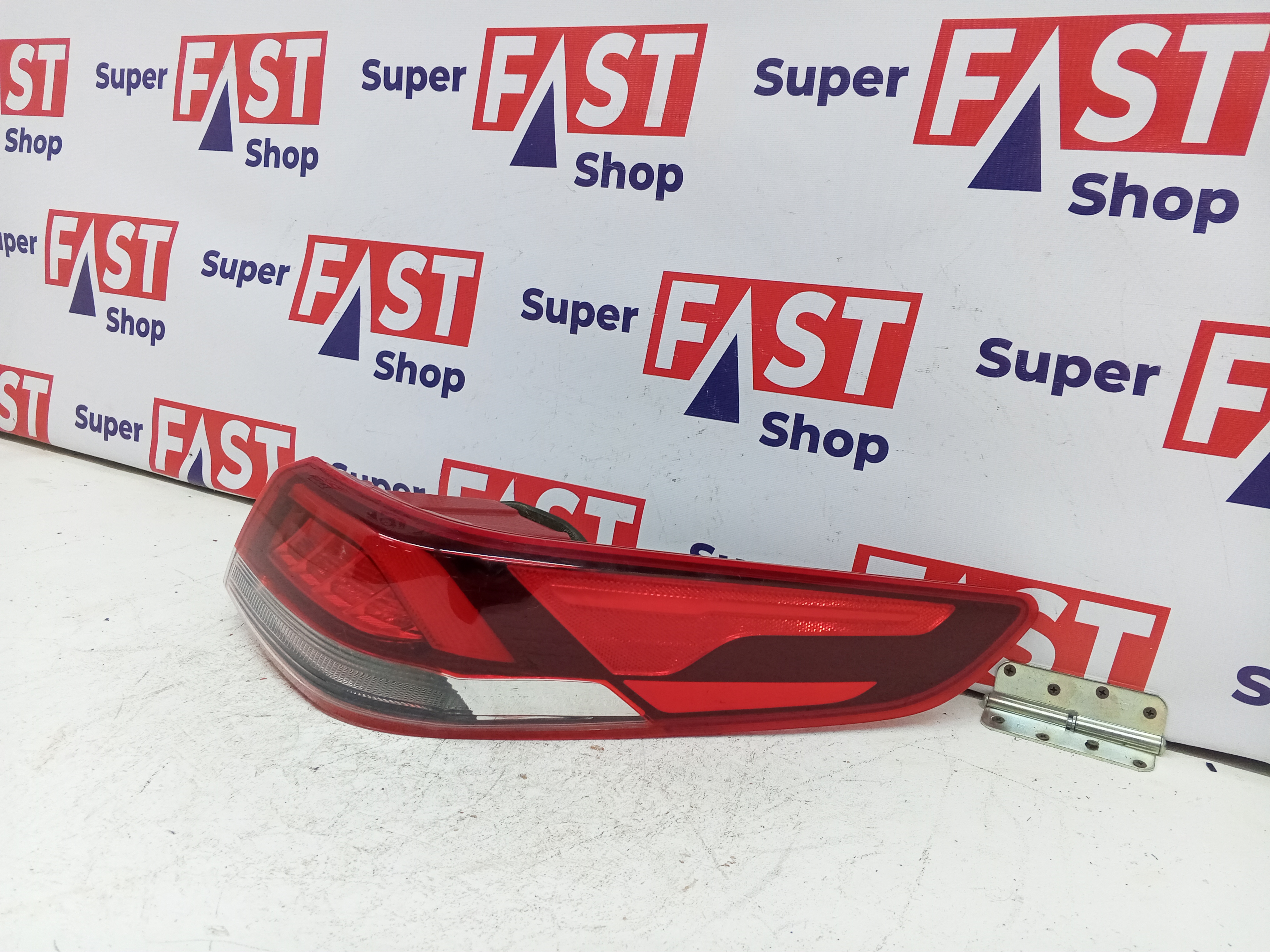 фонарь задний правый Kia Optima 4 2018-2020