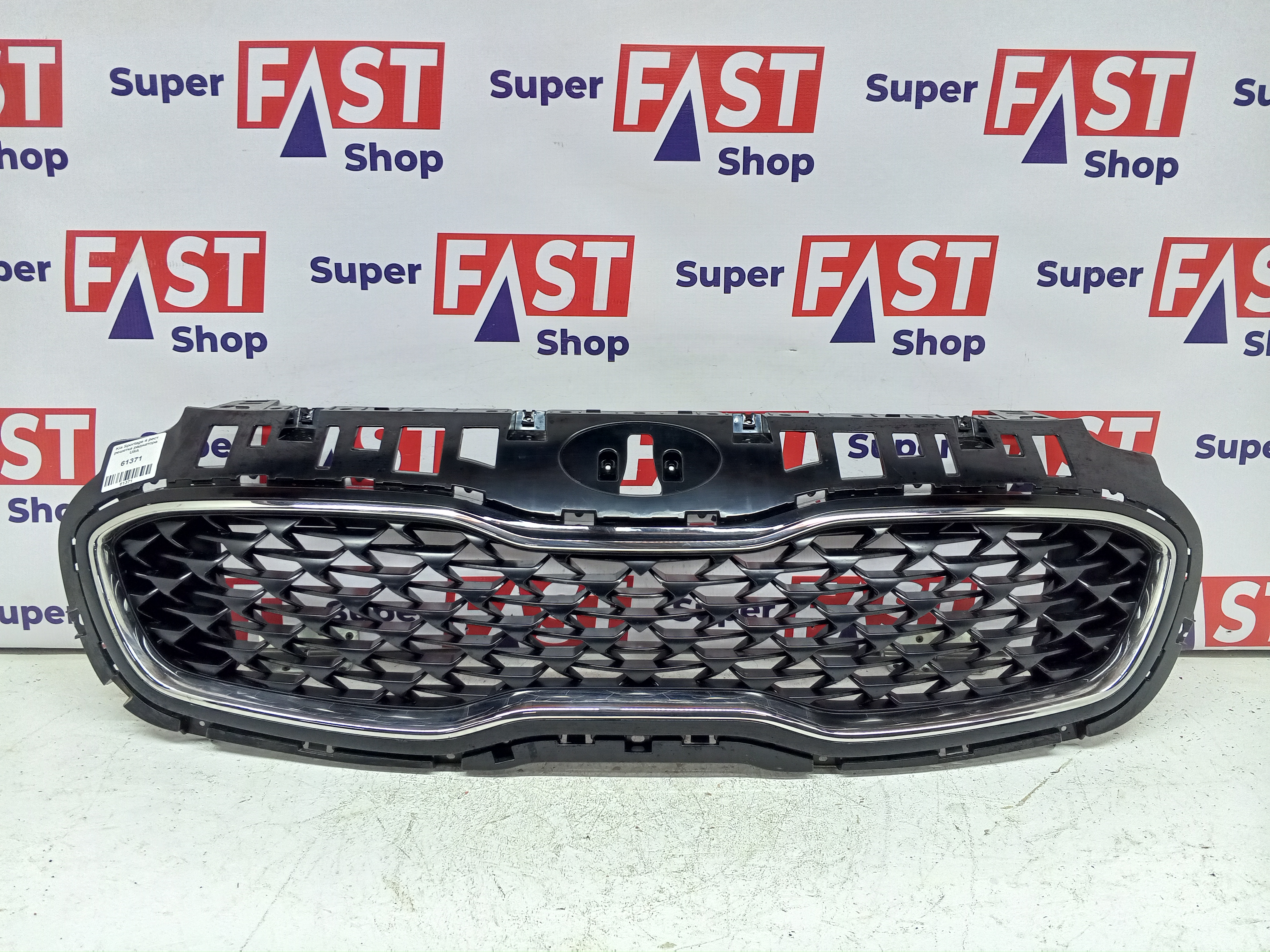 Kia Sportage 4 рест решетка радиатора USA