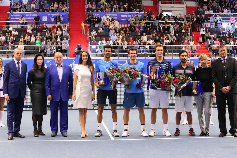 Милош Раонич - чемпион St. Petersburg Open 2015 — фото 2
