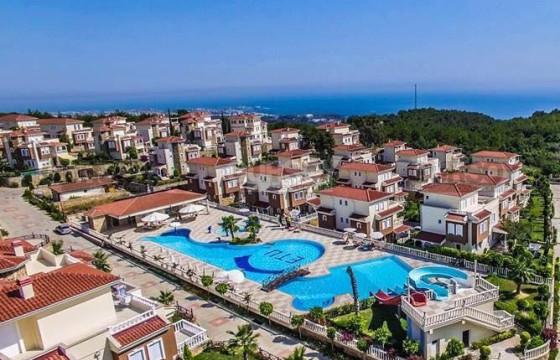 Вилла в комплексе с отельной инфраструктурой в районе Инжекум, 160 м2 в Турции - фото 3