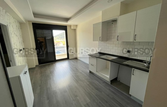 Квартира в новом комплексе в Газипаше. 1+1, 50м2 в Турции - фото 3