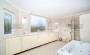 prostornaya-meblirovannaya-villa-6-1-s-basseinom-i-shikarnymi-vidami-v-kargydzhake-240-m2 в Турции - фото 2