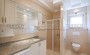 svetlaya-uyutnaya-villa-v-raione-kargydzhak-3-1-205m2 в Турции - фото 2