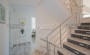shikarnaya-meblirovannaya-villa-4-1-s-basseinom-i-voskhititelnym-vidom-na-more-v-tepe-400-m2 в Турции - фото 2