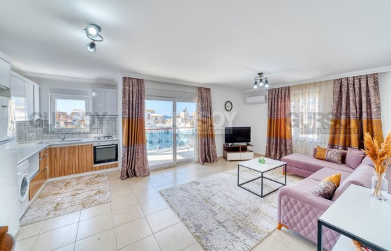 Просторная меблированная квартира 1+1 в центре Махмутлара, 65 м2 в Турции - фото 2