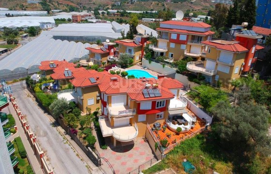 Меблированная квартира 3+1 с видом на море в уютном таунхаусе в Каргыджаке, 270 м2 в Турции - фото 11