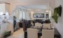 kvartira-planirovkoi-2-1-obshei-ploshadyu-120-m2-s-pryamym-vidom-na-more-v-centre-goroda-alanii в Турции - фото 2