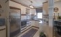 kvartira-planirovkoi-2-1-obshei-ploshadyu-120-m2-s-pryamym-vidom-na-more-v-centre-goroda-alanii в Турции - фото 2