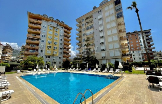 Просторная двухкомнатная квартира 60 м2 в центре Алании. в Турции - фото 9