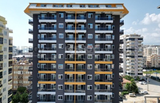 Трехкомнатная квартира в 200 метрах от моря в новом комплексе, район Махмутлар в Турции - фото 3