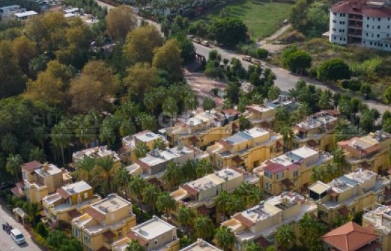 Уютная вилла в районе Конаклы рядом с морем в Турции - фото 3