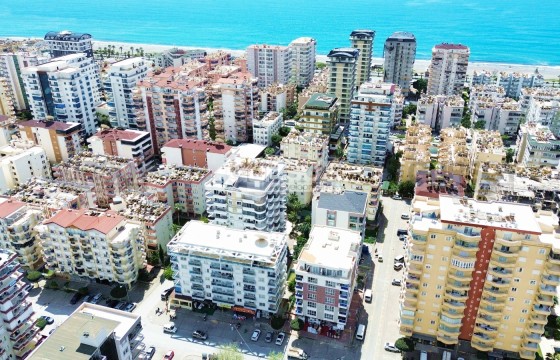 Меблированная квартира 1+1 в 300 м от моря в Турции - фото 1