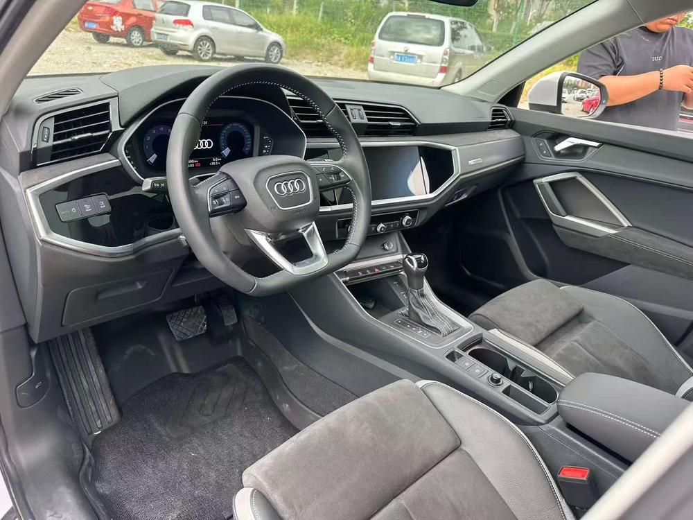 Audi Q3 2022 35 TFSI динамичная версия Progress - фото 8