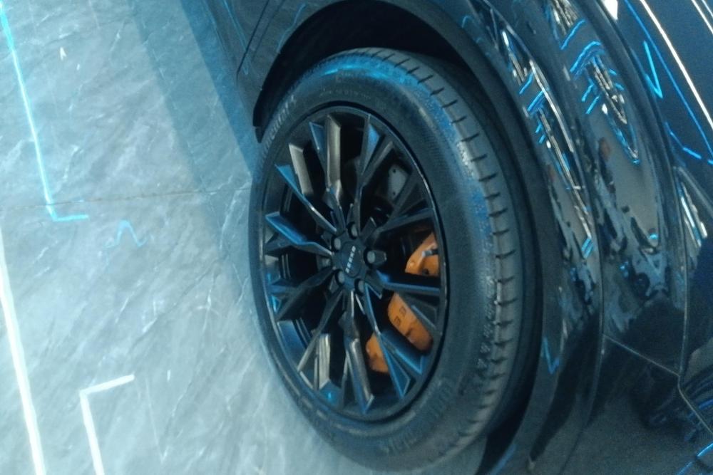 ZEEKR 7X 2025 года, 100kWh версия с длинным запасом хода и задним приводом - фото 8