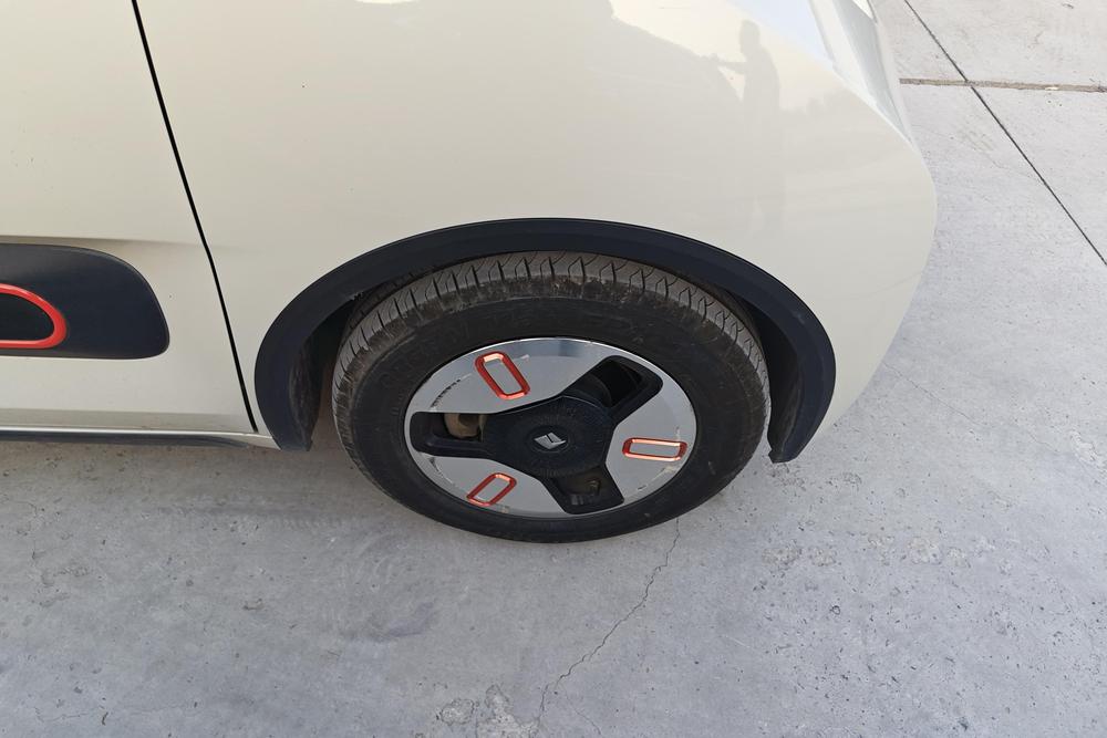 Baojun Baojun KiWi EV 2022 - фото 8