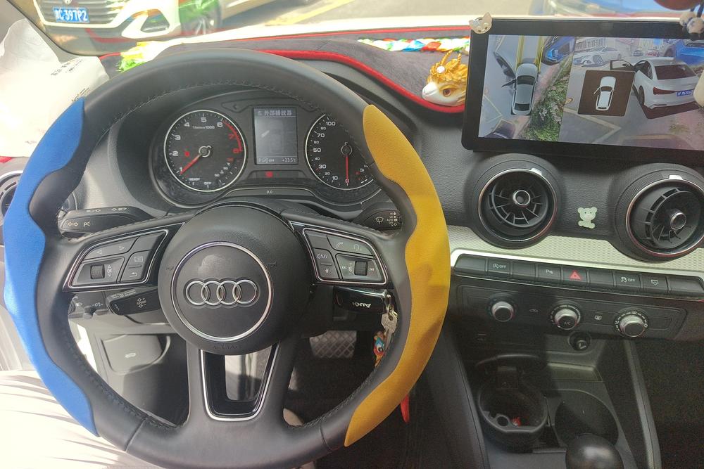 Audi Q2L 2021 модельного года 35TFSI в динамичной комплектации Progress - фото 13