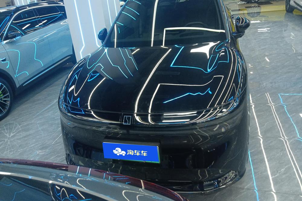ZEEKR 7X 2025 года, 100kWh версия с длинным запасом хода и задним приводом - фото 2