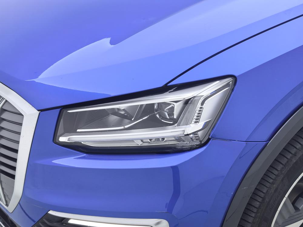 Audi Q2L e-tron 2019 года, полностью электрическая версия Smart Enjoyment - фото 12
