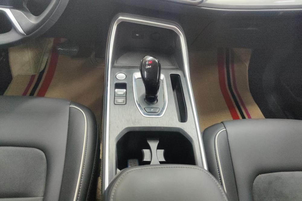 Haval H6 2023 модельного года, версия в стиле национального тренда, 1.5T, автоматическая городская версия - фото 15