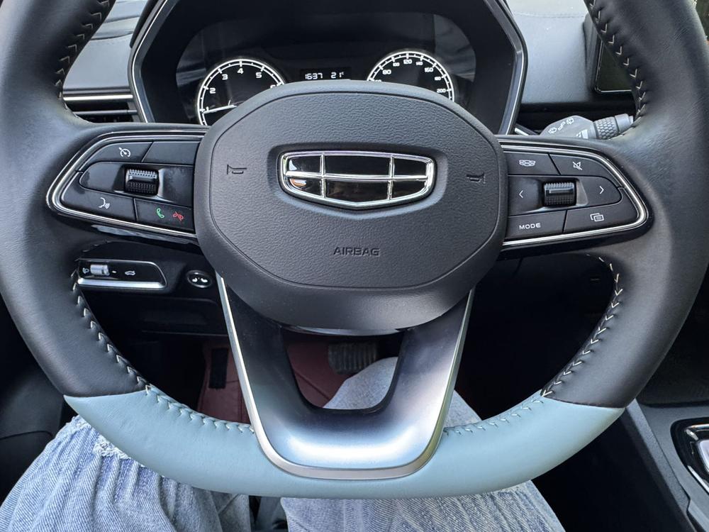 Emgrand S 2022 модельного года 1.4T CVT версия «Игрок кроссовера» - фото 19