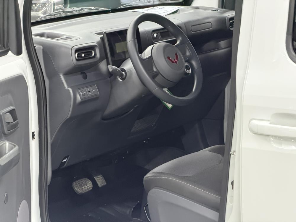 Wuling Wuling Zhiguang EV 2025 - фото 8