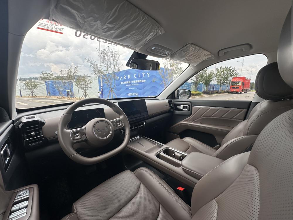 Wuling Xingguang 560 EV 2026 - фото 17