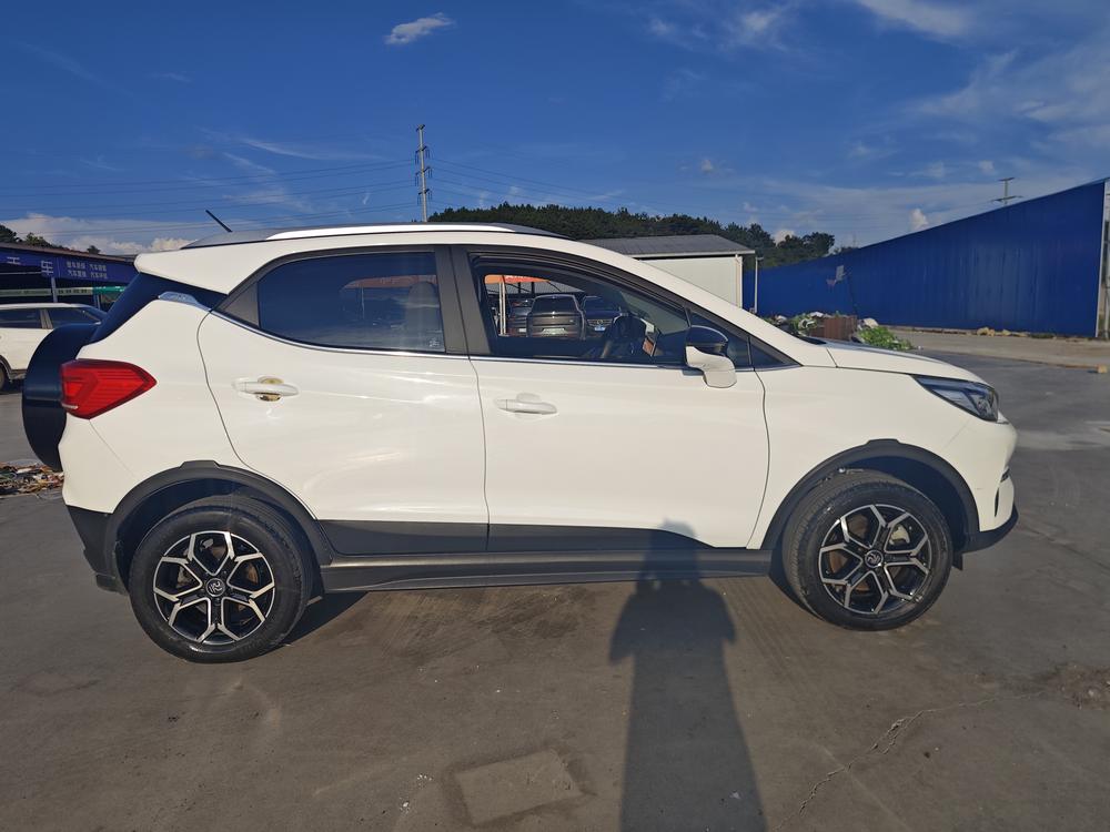 Yuan Pro 2021 модель 401KM Люкс - фото 8