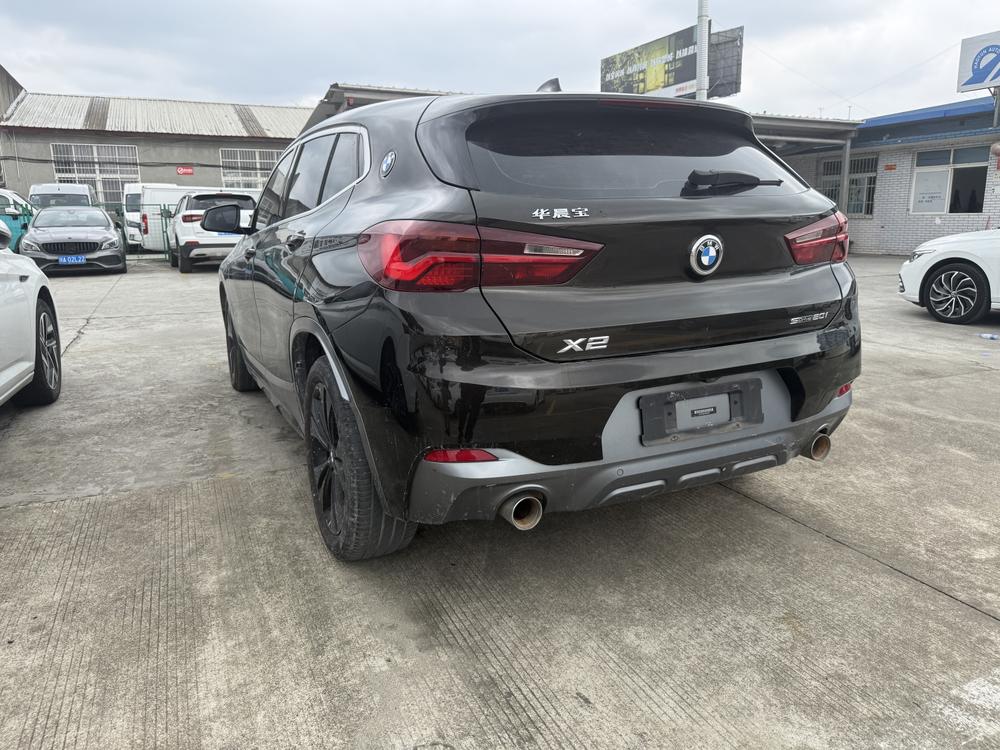 BMW X2 2021 модель sDrive20i M внедорожный пакет - фото 4