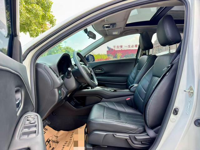 Vezel 2022 модельного года 1.5L CVT версия Elite Smart Enjoyment - фото 20