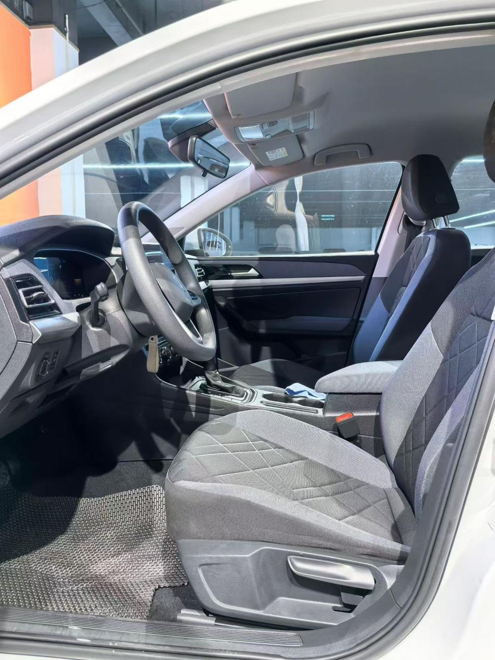 Lavida 2023 года, обновлённая версия 1.5L с автоматической коробкой передач, версия «Пять миллионов» - фото 8