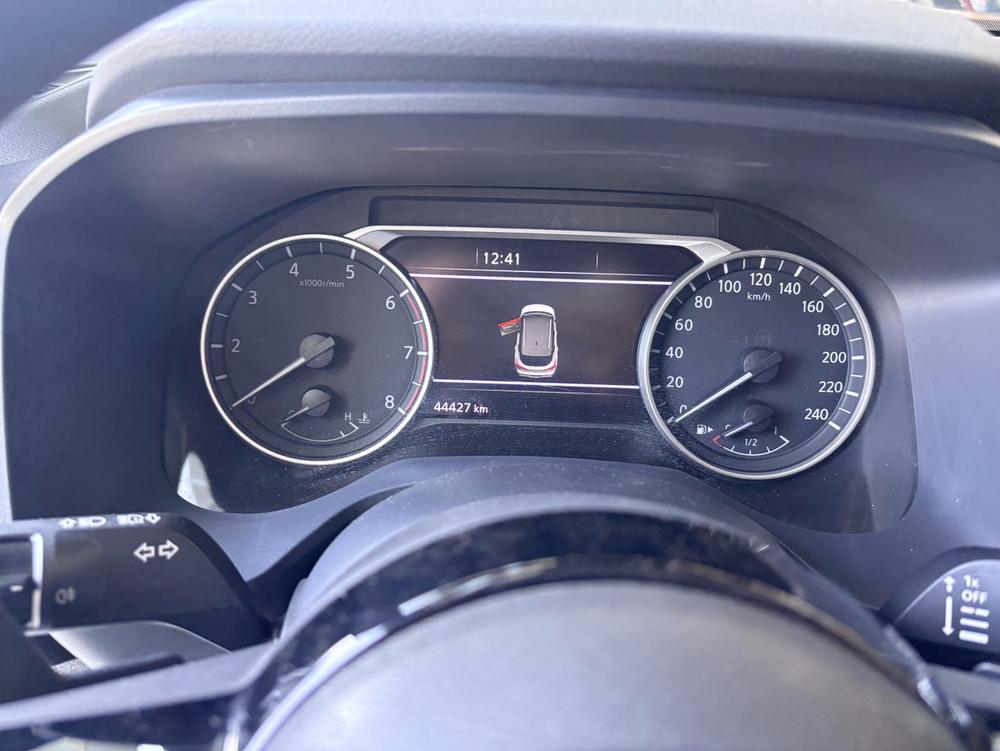 Nissan Qashqai 2023 - фото 8