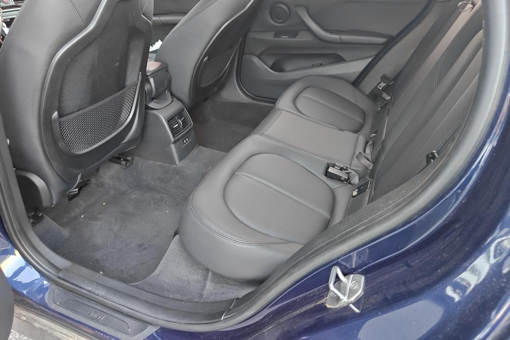 BMW X1 2019 модельного года sDrive18Li модификация Fashion - фото 16