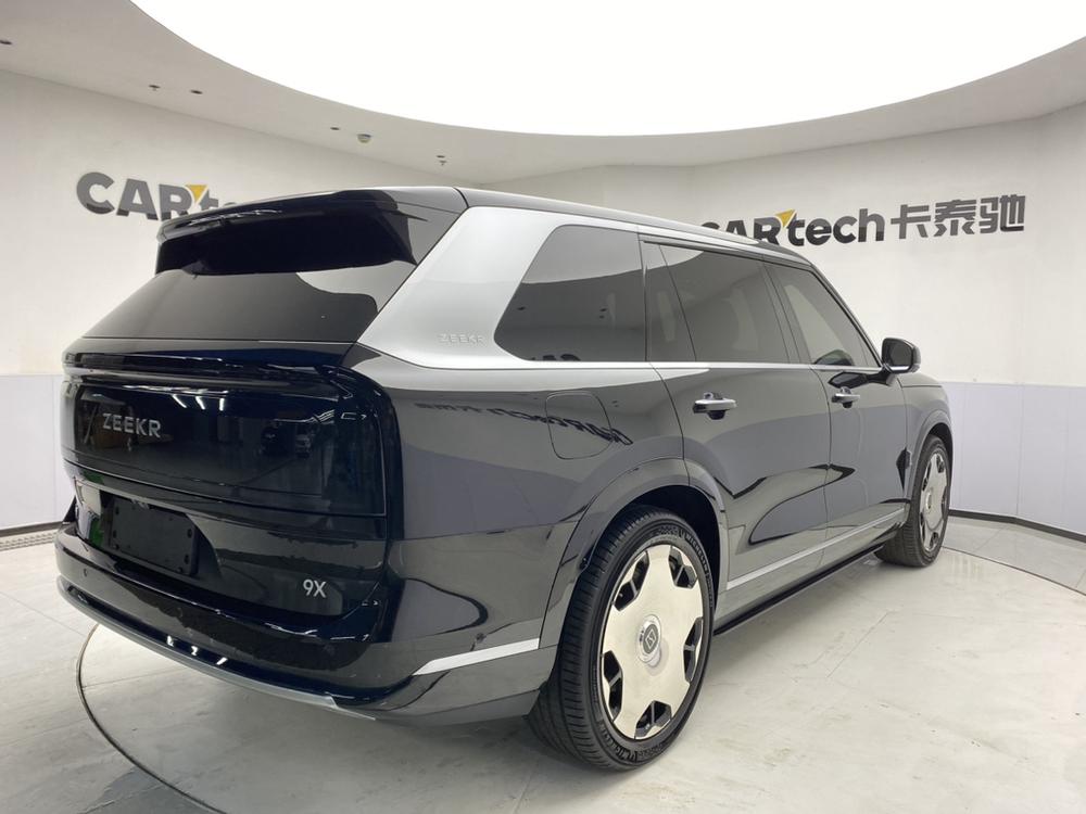 Zeekr 9X 2025 модельного года, версия Hyper, 70kWh, шесть мест - фото 5