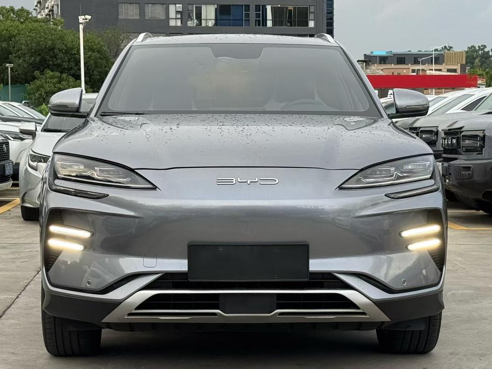 Song PLUS EV 2025 модель 520KM Люкс - фото 2